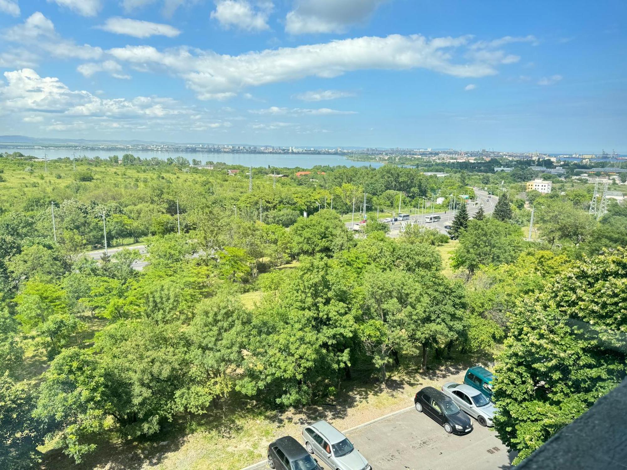 Infinity Is The Best Burgas Ngoại thất bức ảnh